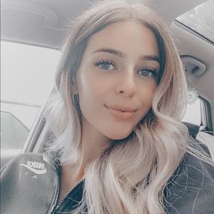 Meet your Posher, Lillian